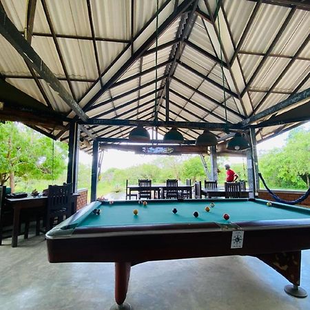 Yala Ying Yang Hostel & Camping Kültér fotó