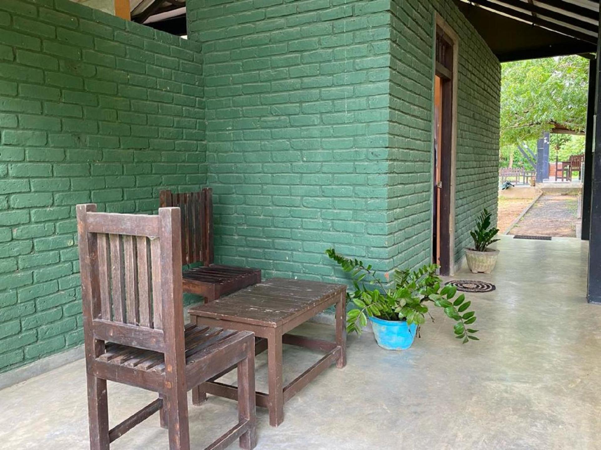 Yala Ying Yang Hostel & Camping Kültér fotó